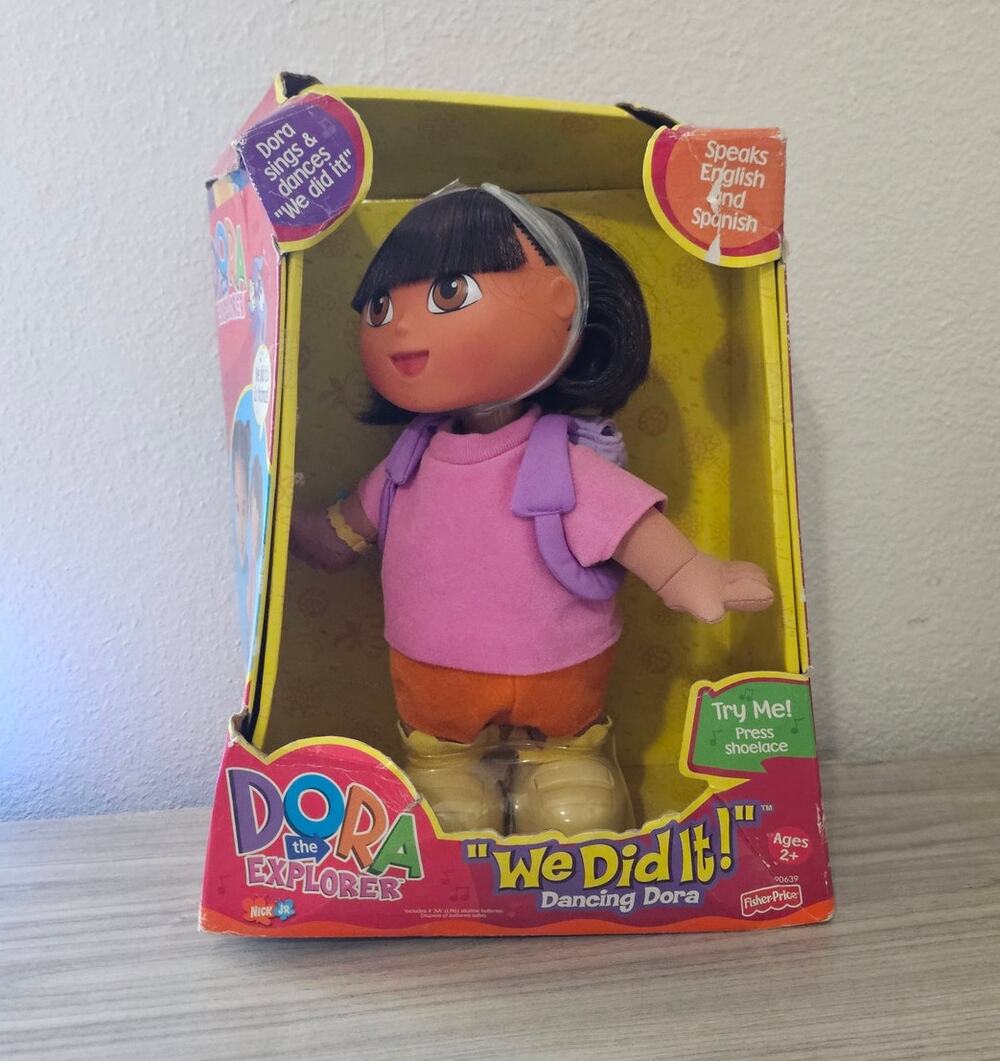 We Did it Dancing Dora Toy IN BOX not working NEVER OPENED Wear 2001 Mattel